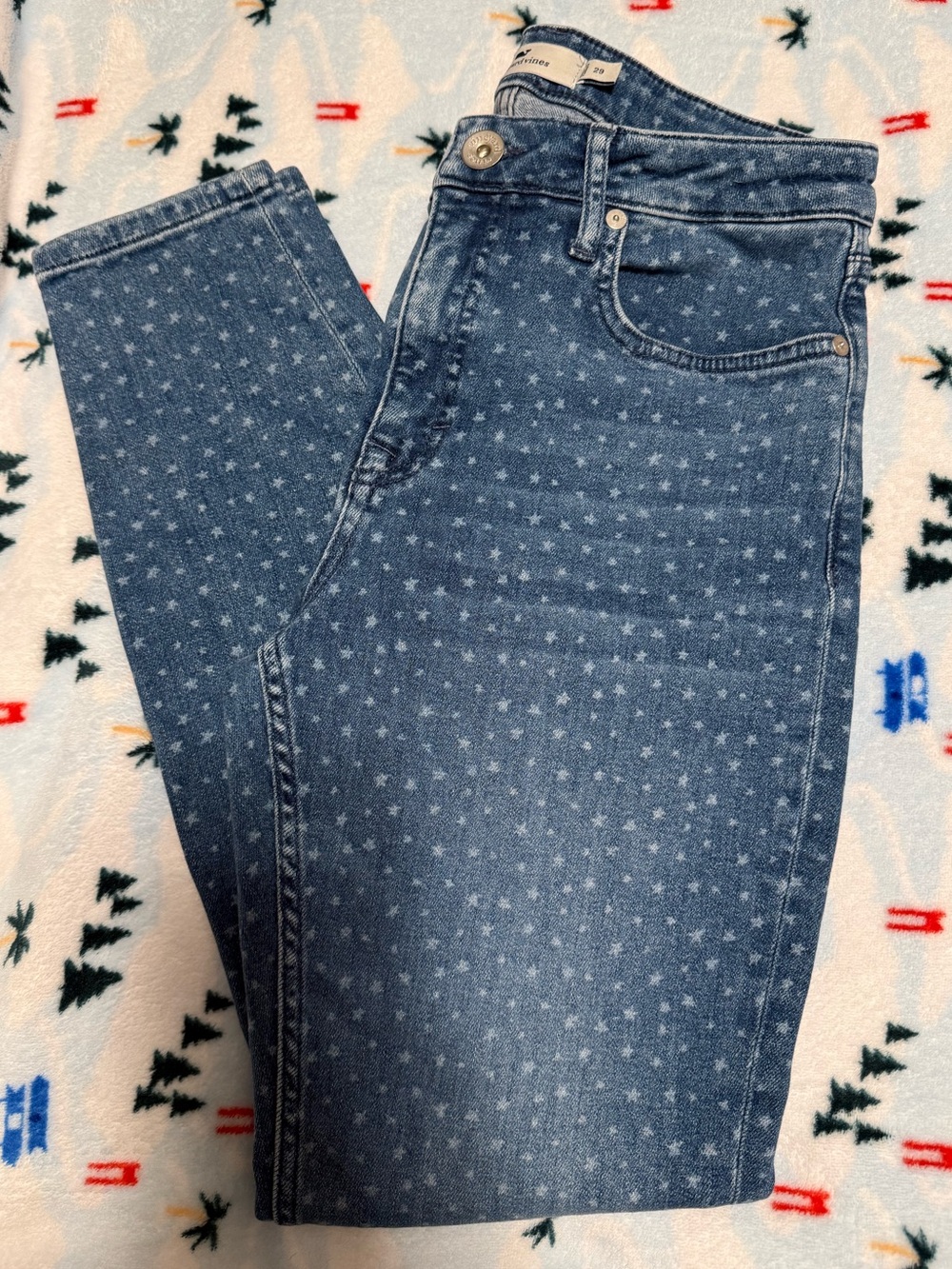 Vineyard Vines Blue Star-Print Jamie Jeans